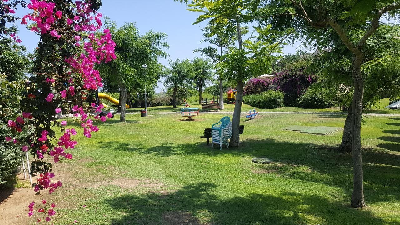 Neot Golf Caesarea Garden Apartment Exterior foto